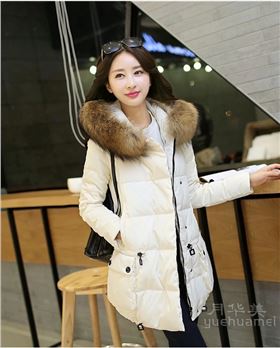 白色羽绒服-1.webp.jpg 白色羽绒服-1.webp.jpg