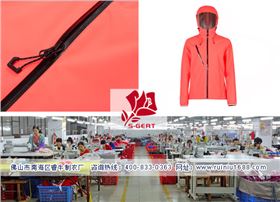 户外运动服