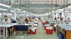 冲锋衣代工厂,睿牛制衣厂 冲锋衣代工厂,睿牛制衣厂