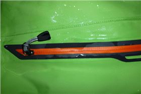 冲锋衣防水布料图片.png 冲锋衣防水布料图片.png