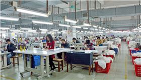 车间_副本.jpg 车间_副本.jpg