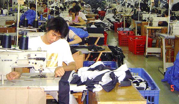 羽绒服厂家