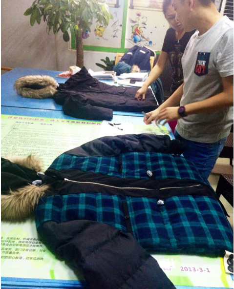 羽绒服版房.png