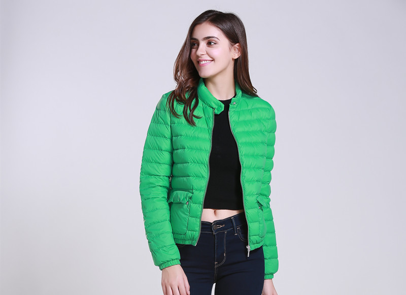 短款女装羽绒服定制厂家多色供选