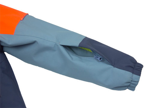 压胶冲锋衣，儿童冲锋衣加工定制