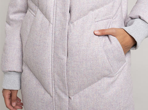 外贸品牌女款羽绒服定做加工