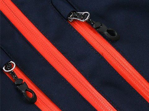 外贸品牌冲锋衣贴牌代工