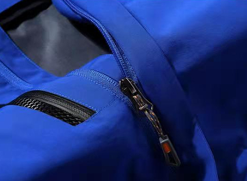 品牌三合一冲锋衣定制生产厂家