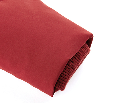 外贸品牌定制加工厂家专业生产潮牌羽绒服