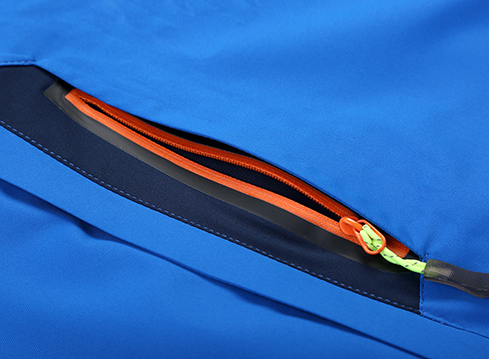 户外登山三合一冲锋衣定制生产厂家