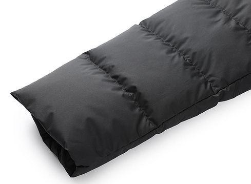 中长款品牌保暖羽绒服定制生产厂家