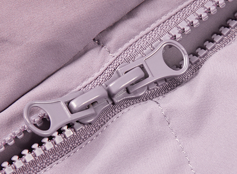 羽绒服厂家专业生产女士中长款羽绒服定制