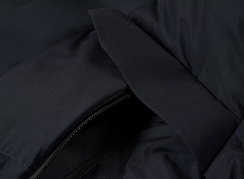 休闲男款保暖羽绒服定制生产厂家