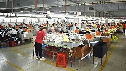 广东地区的冲锋衣厂家有哪些