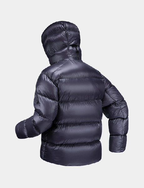 定制轻量抗寒云感鹅绒羽绒服